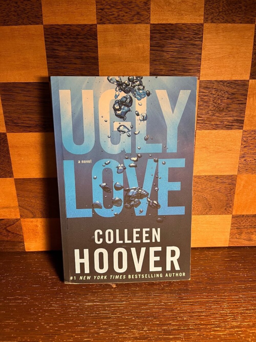 Ugly Love Book Colleen Hoover A366